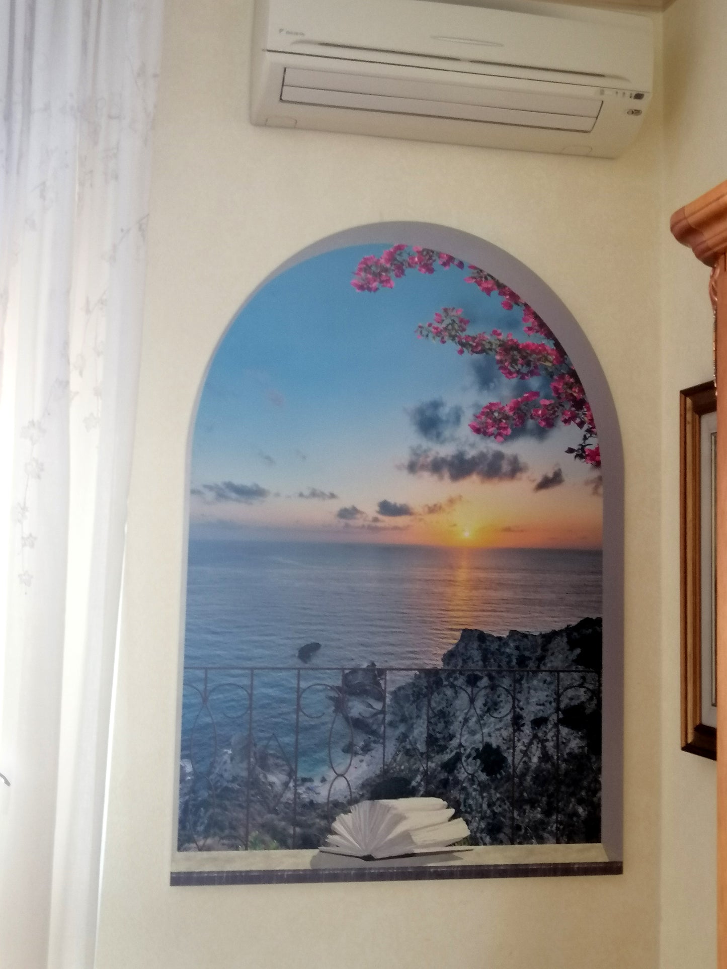 Finestra ad arco sul mare al tramonto - SCG-F784